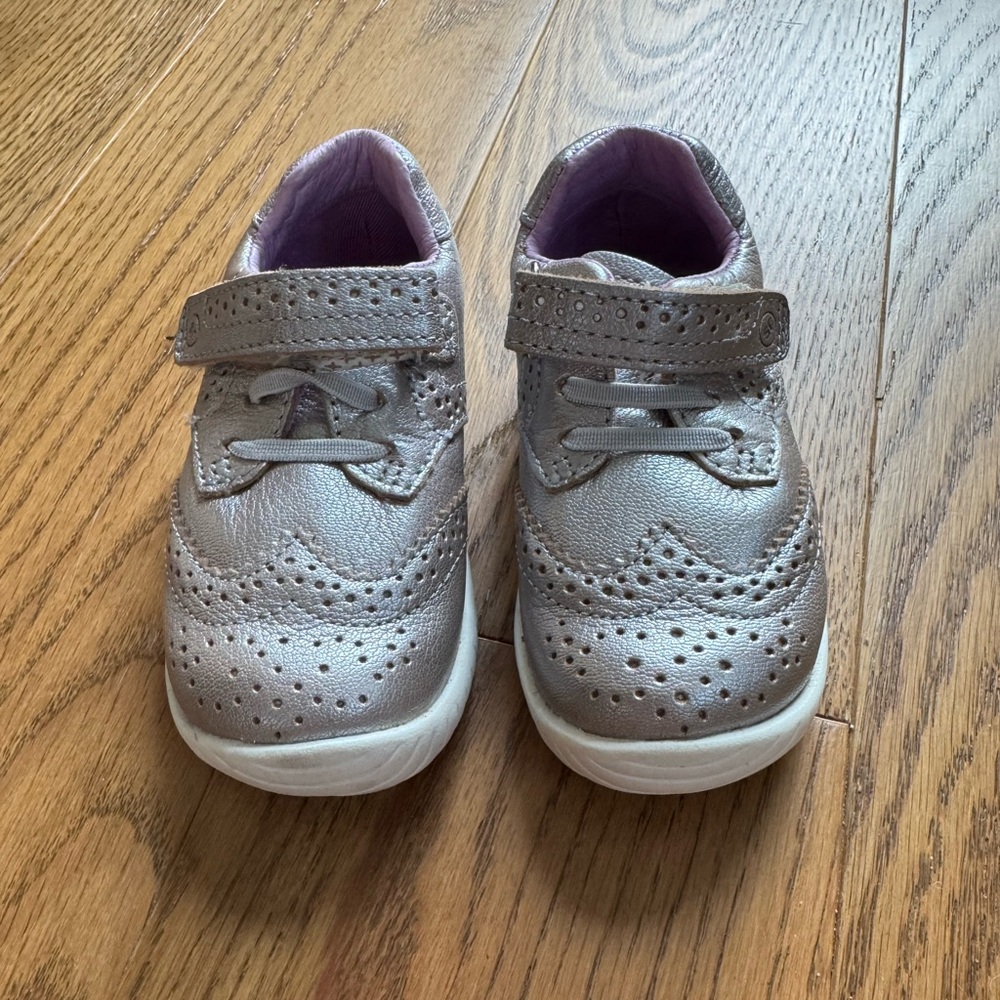 Stride Rite Silver Baby Walker Shoes 5.5 wide